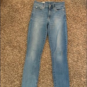 Gap Jeans